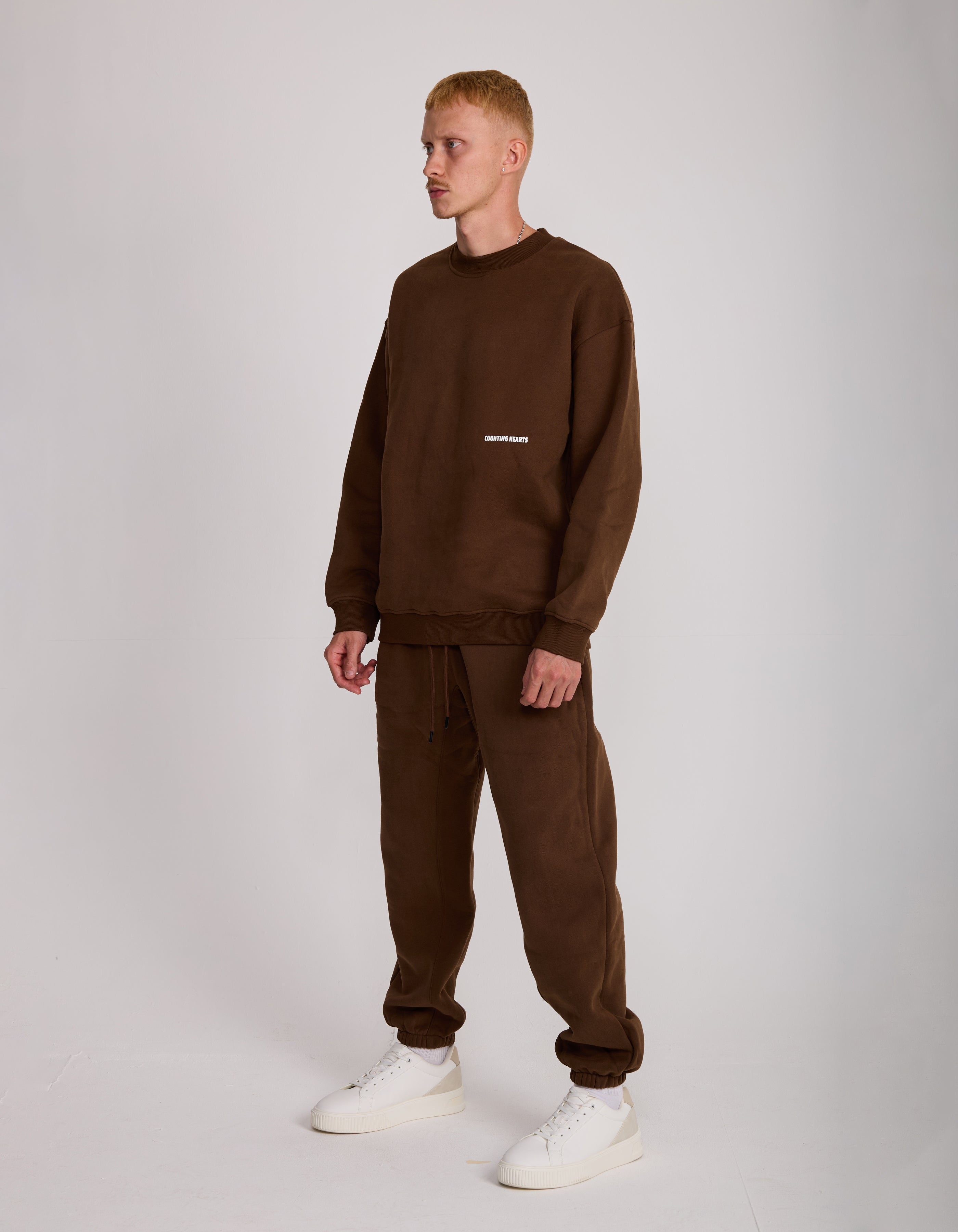 JOGGERS