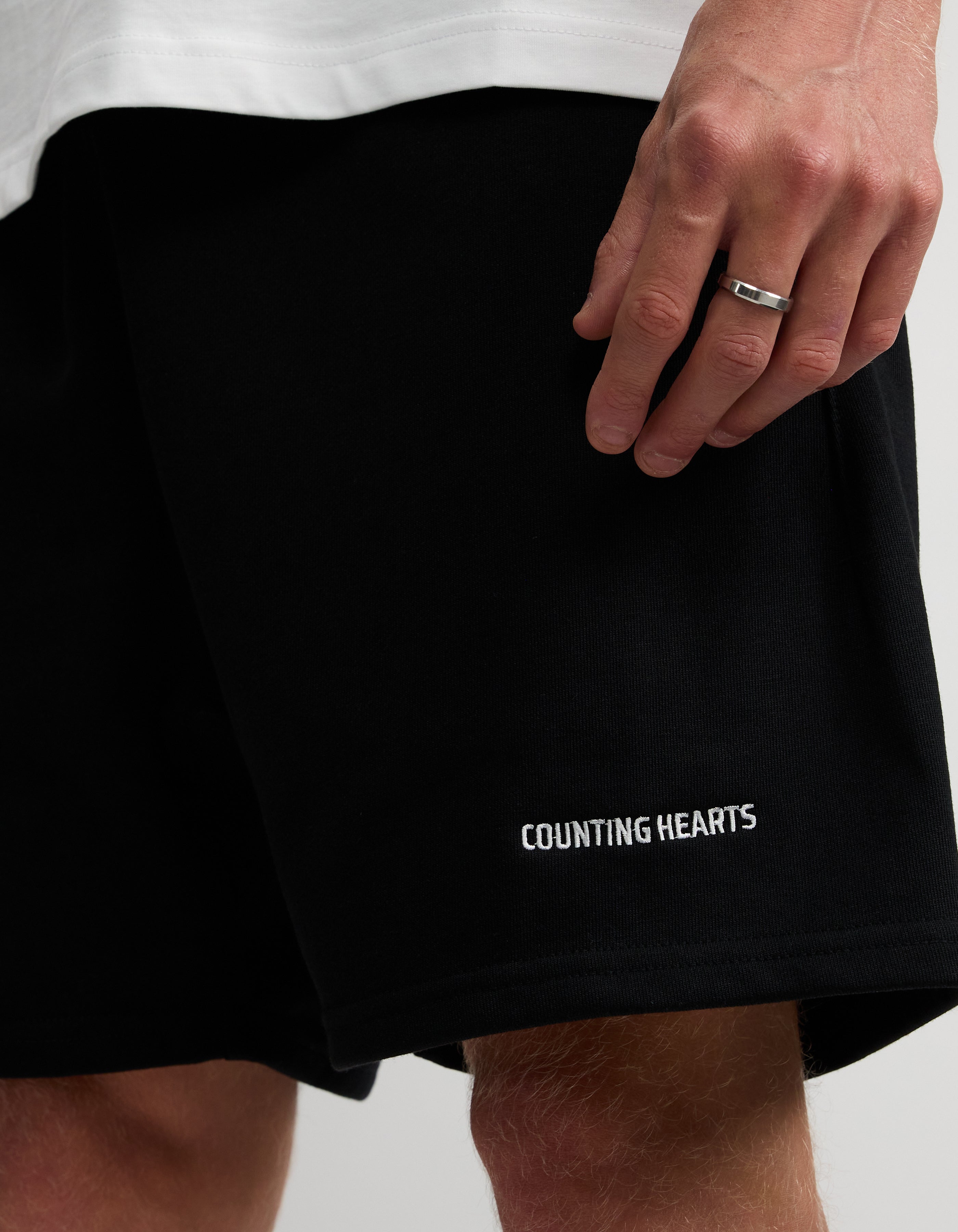 EVERYDAY SHORTS