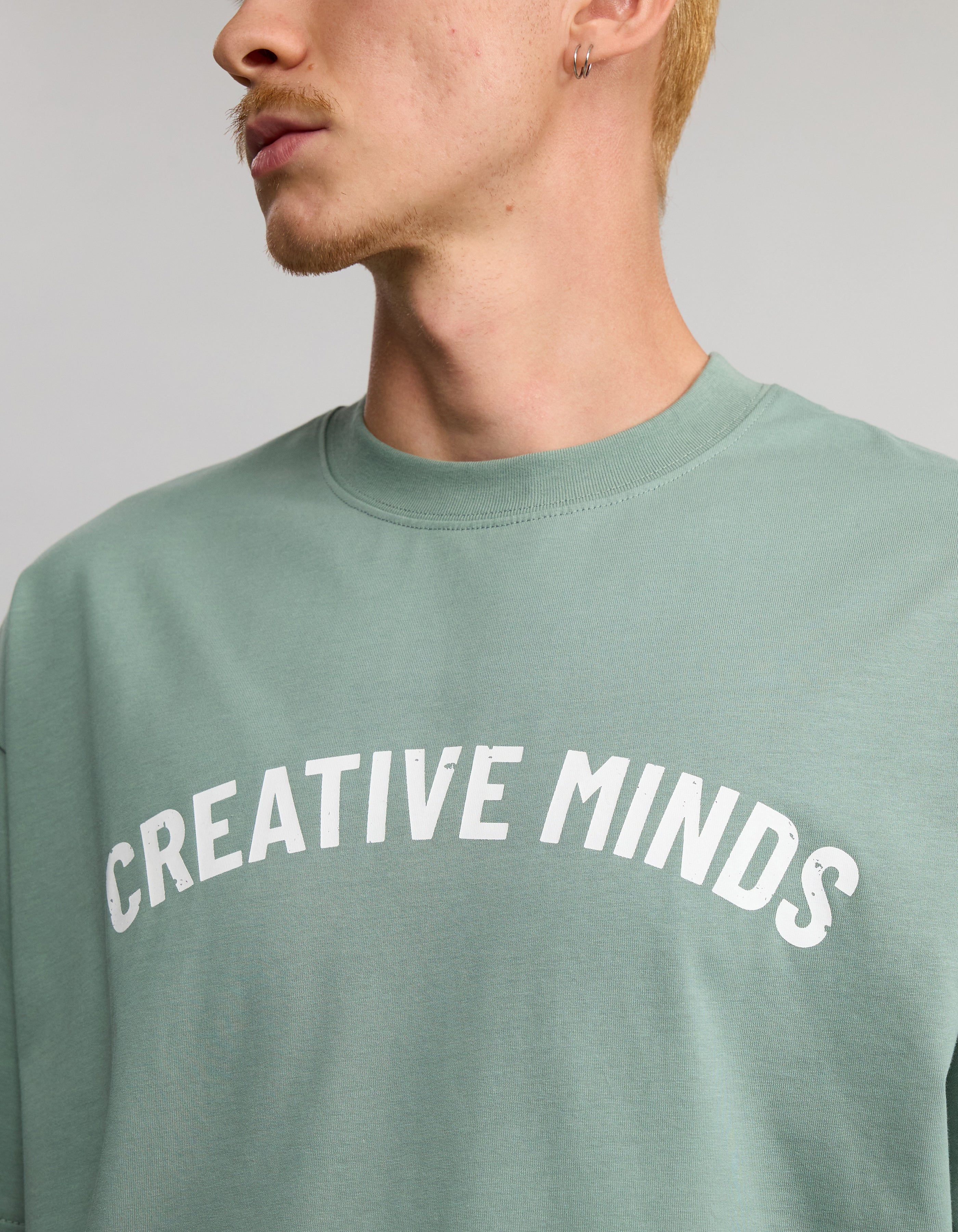 CREATIVE MINDS